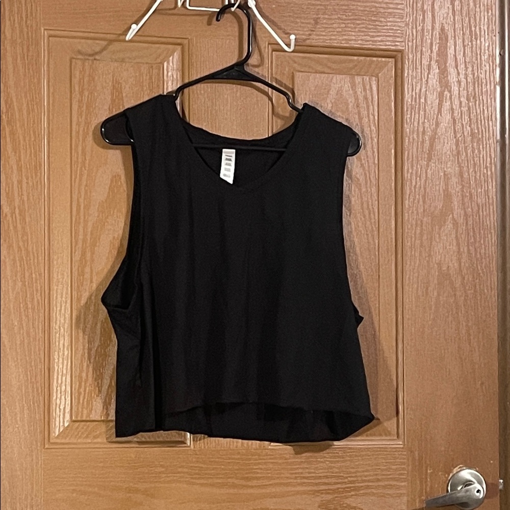 Chic Black Sleeveless Tank Top